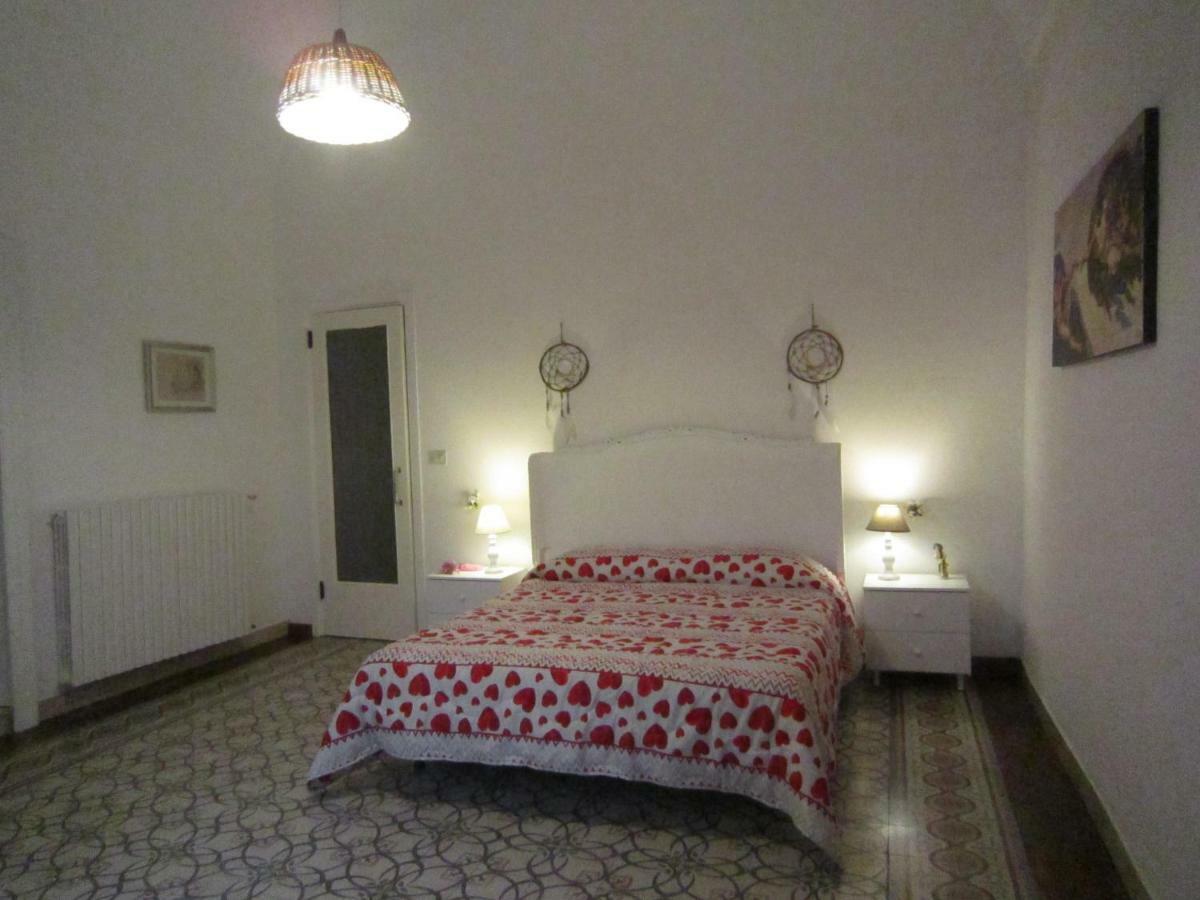 Casa Vacanze Mafalda Apartman Modica Kültér fotó